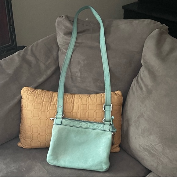 Fossil Mint Green Crossbody - Picture 5 of 9